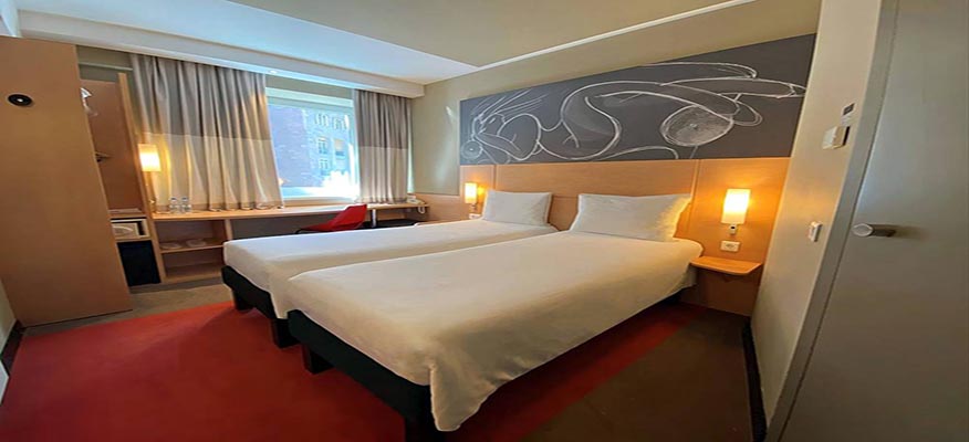 Ibis ایبیس